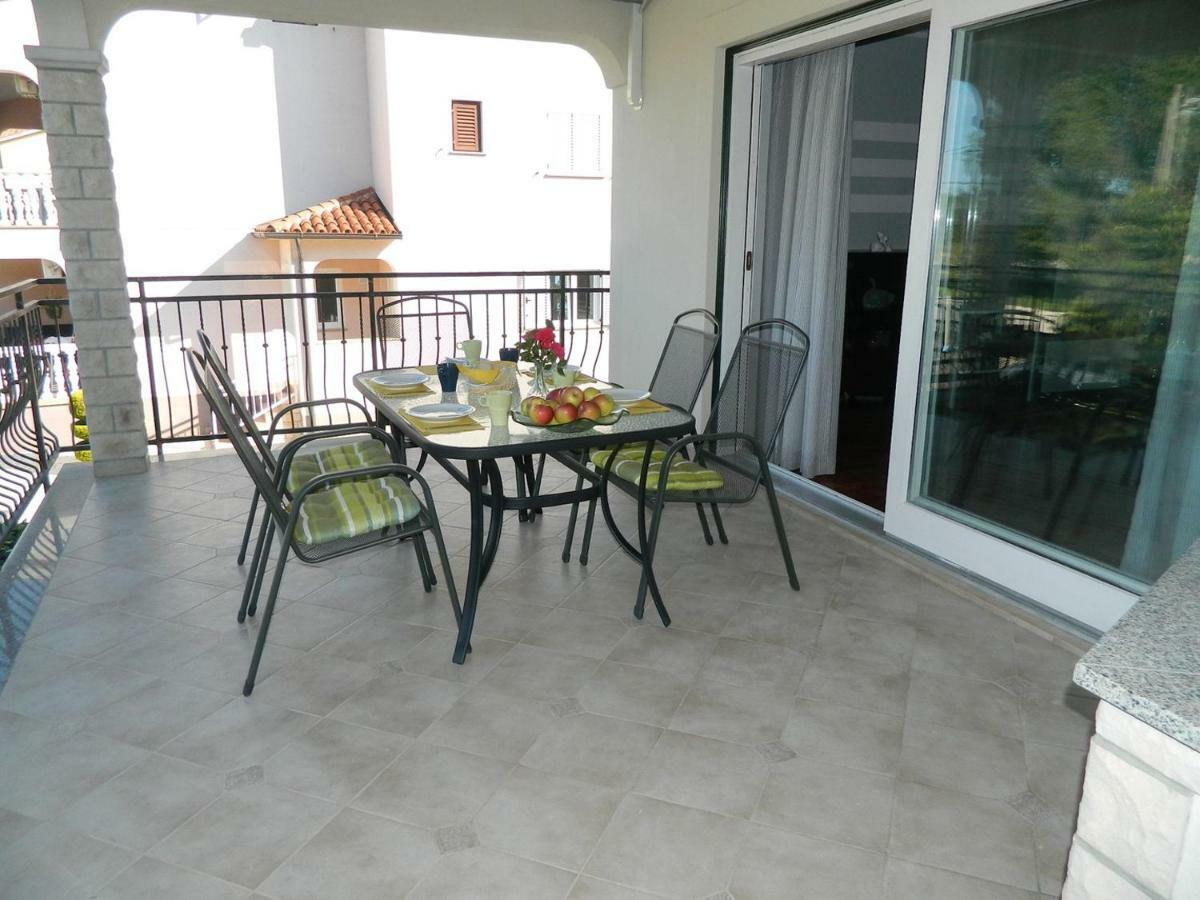Chiara Apartment Kirmenjak Экстерьер фото